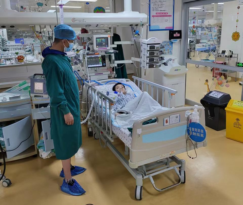 沂南县跨省救护车出租公司